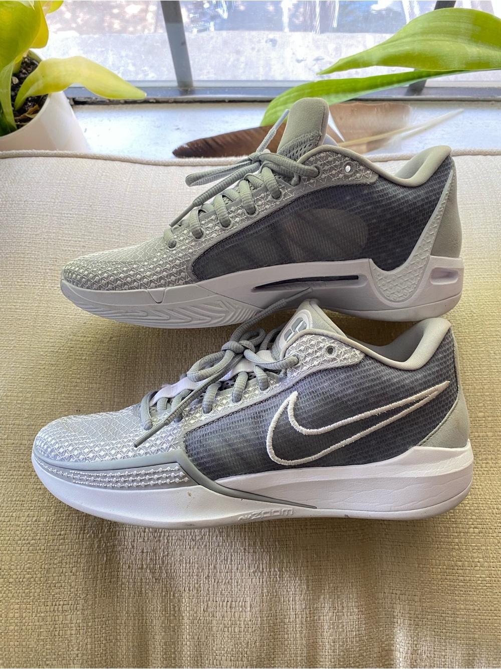 Nike Sabrina 1 Wolf Grey Basketball Gym trainers Shoes FQ3391-010 Women Size
8.5